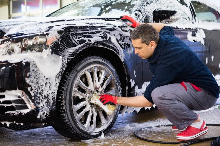 How to Wash, Clean, and Maintain Your Car Easily at Home